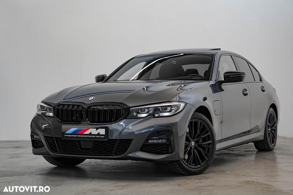 BMW Seria 3 330e Aut. M Sport - 3