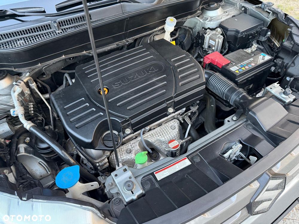 Suzuki Vitara 1.6 Comfort 2WD - 28