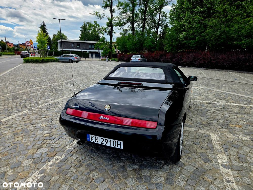 Alfa Romeo Spider - 7