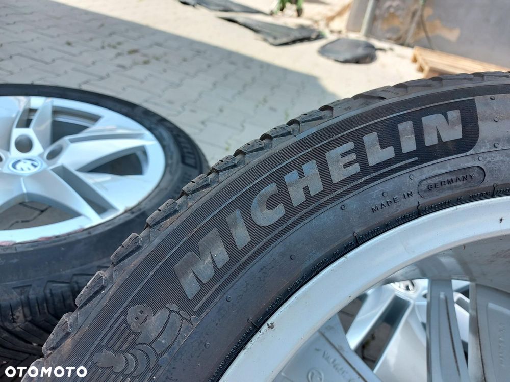 Skoda Enyaq 5LA iV60 KOŁA FELGI OPONY CrossClimate 235/55 R19 5LA601025B - 11