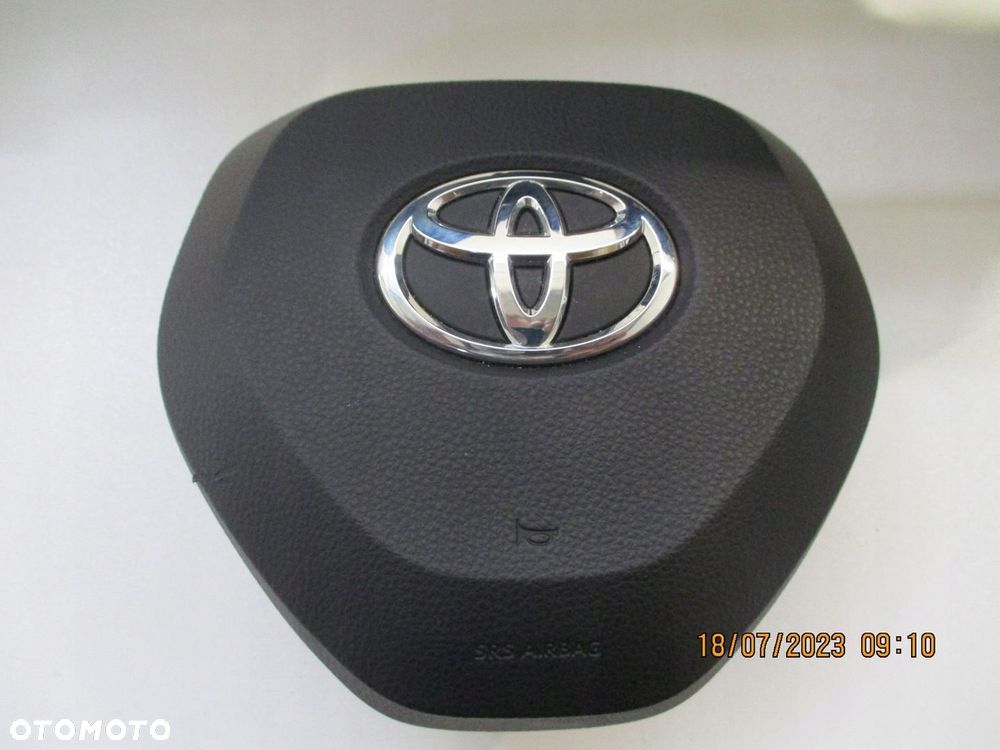 Konsola pulpit deska TOYOTA COROLLA E21 KOMBI - 6