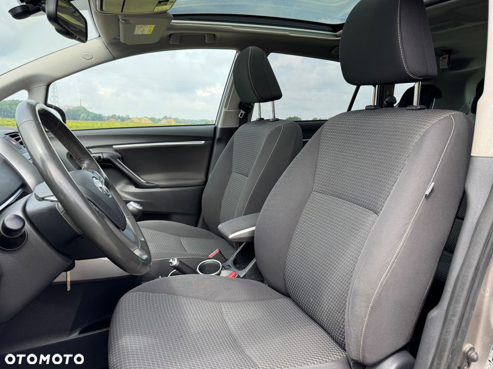 Toyota Verso 1.8 5-Sitzer Skyview Edition - 26