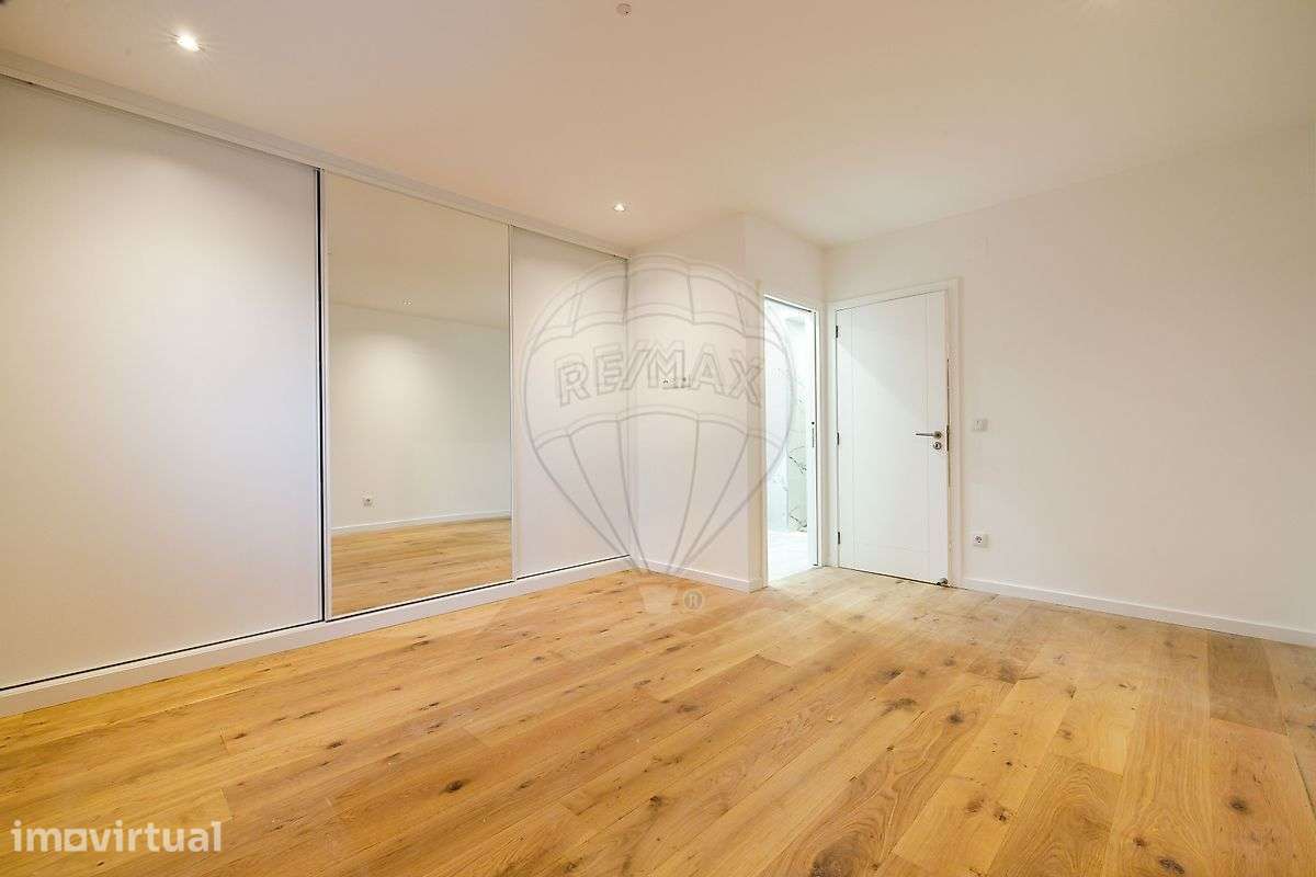 Apartamento T3 para arrendamento - Grande imagem: 2/13