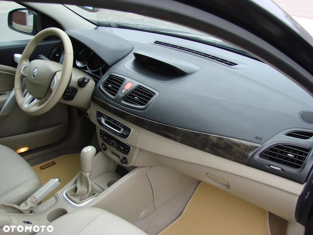 Renault Fluence - 12
