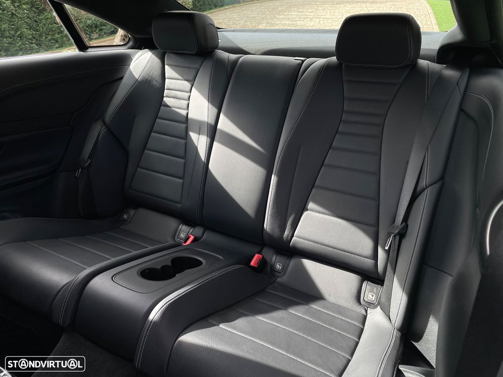 Mercedes-Benz E 220 d AMG Line Aut. - 30