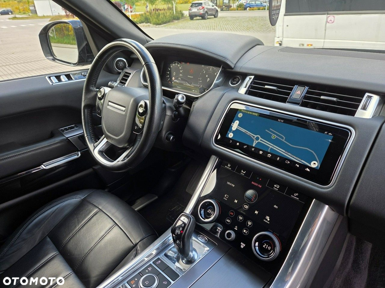 Land Rover Range Rover Sport - 29