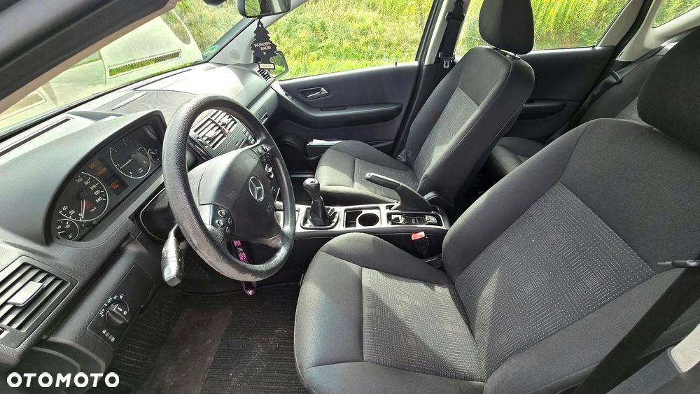 Mercedes-Benz Klasa A 180 CDI Avantgarde - 36