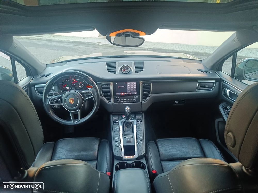 Porsche Macan Standard - 28