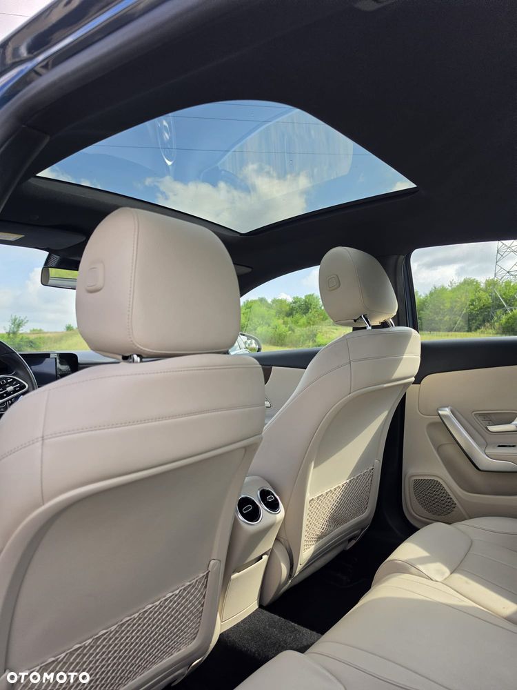 Mercedes-Benz Klasa A 220 7G-DCT Style - 14