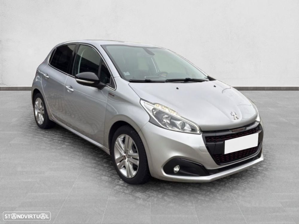 Peugeot 208 1.2 PureTech GT Line - 3