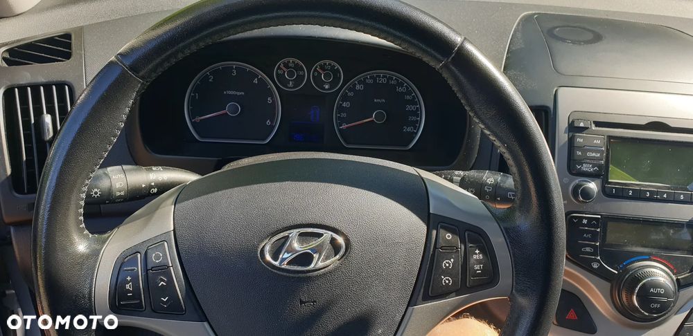 Hyundai i30 1.6 CRDi Comfort - 21