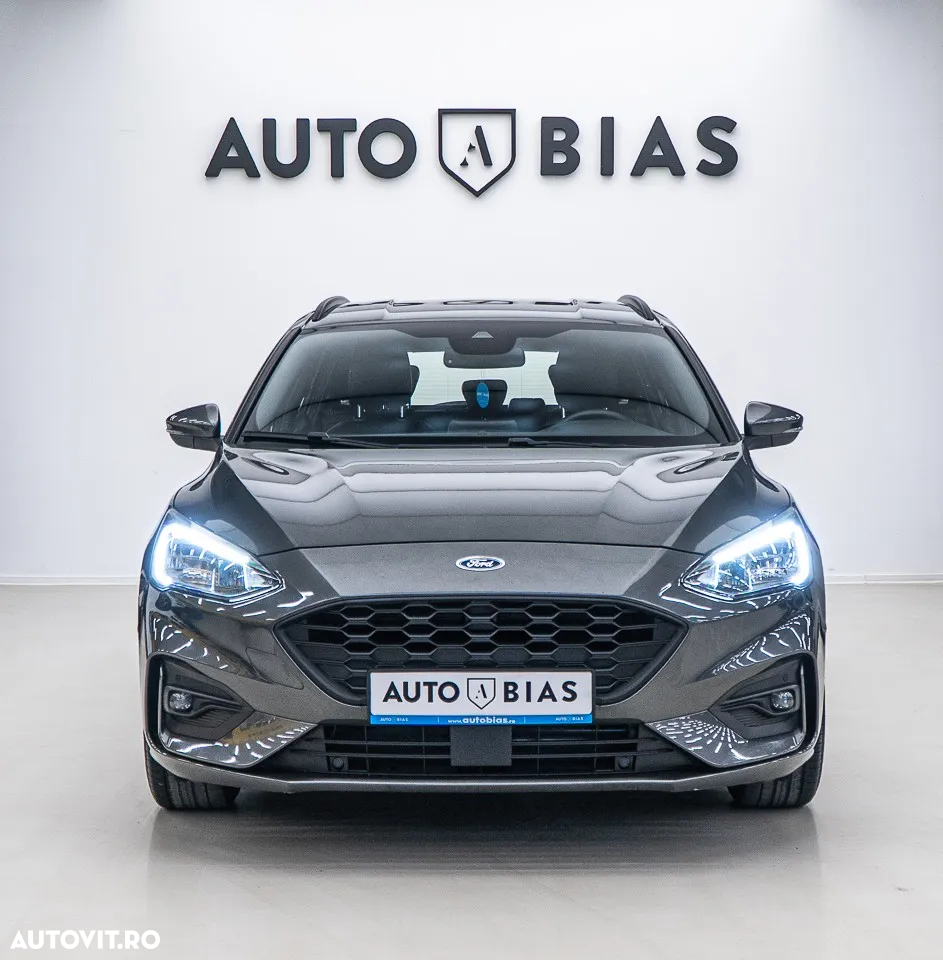 Ford Focus Turnier 1.0 EcoBoost Start-Stopp-System ST-LINE X - 22