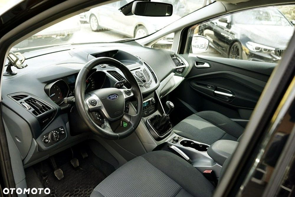 Ford C-MAX - 17