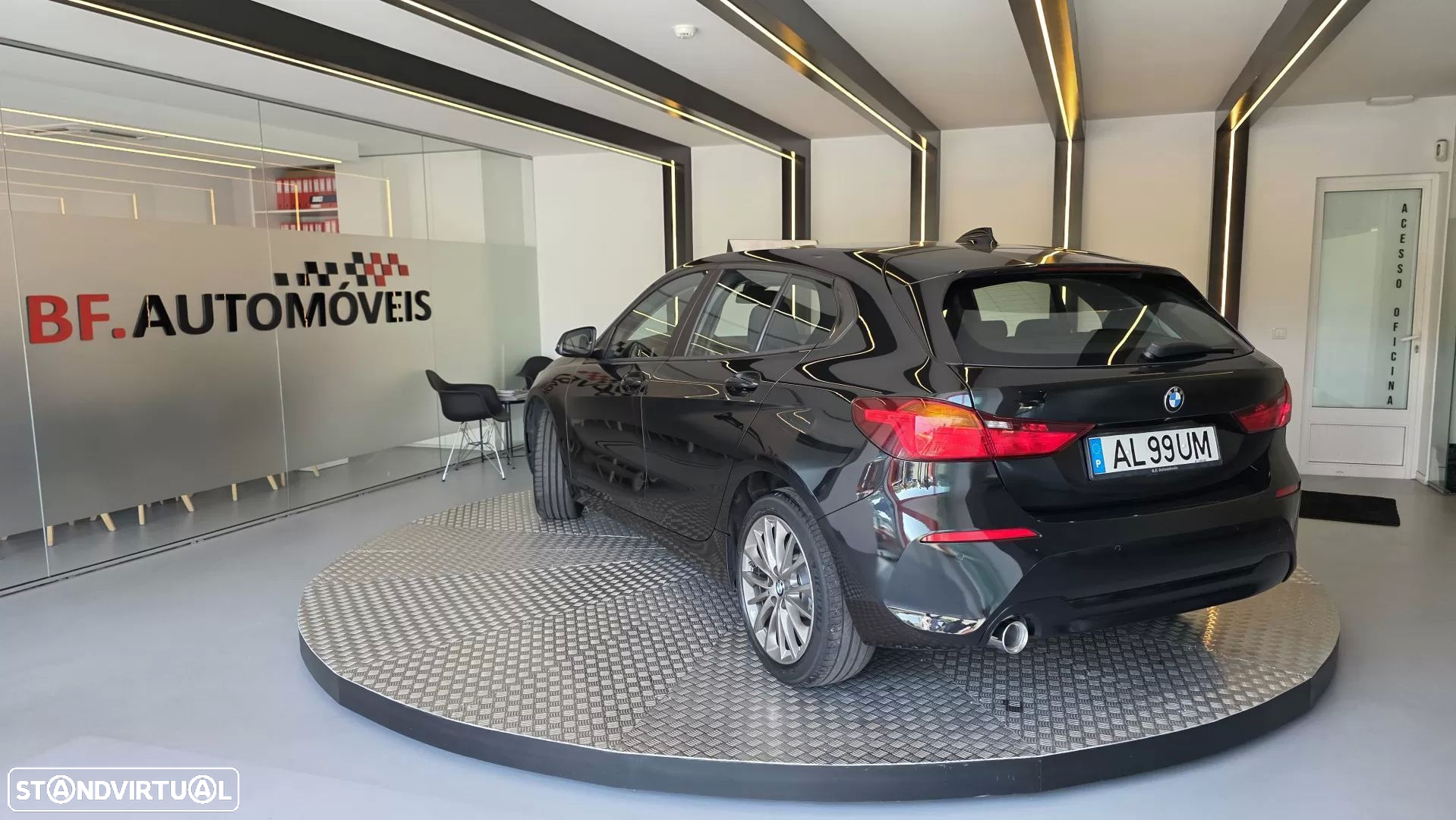 BMW 116 d Corporate Edition Auto - 3
