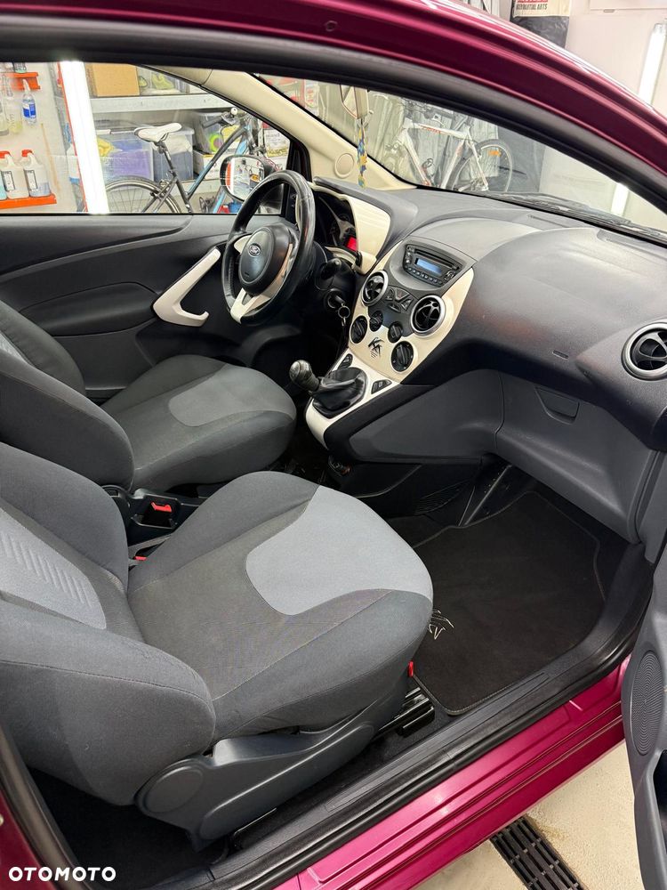 Ford KA - 25