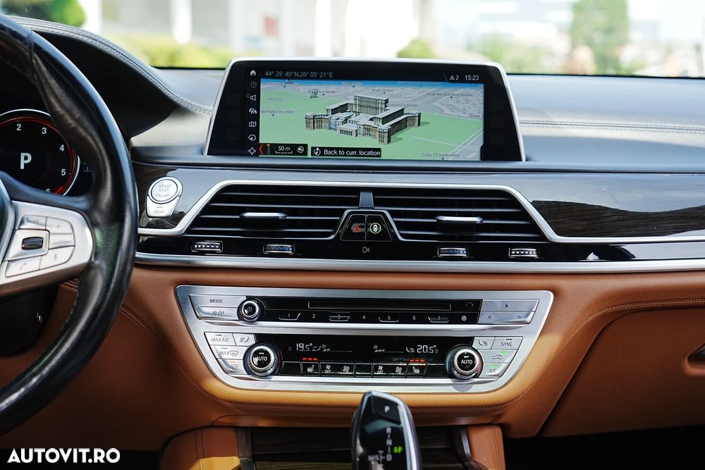 BMW Seria 7 730d xDrive - 8