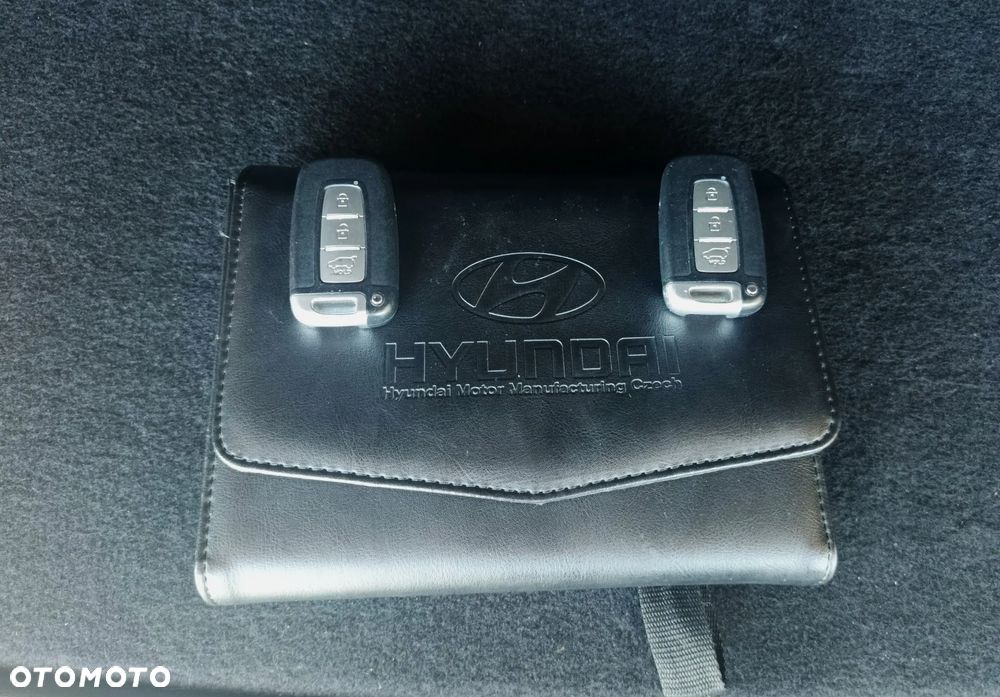 Hyundai ix35 2.0 CRDi Premium 4WD - 24