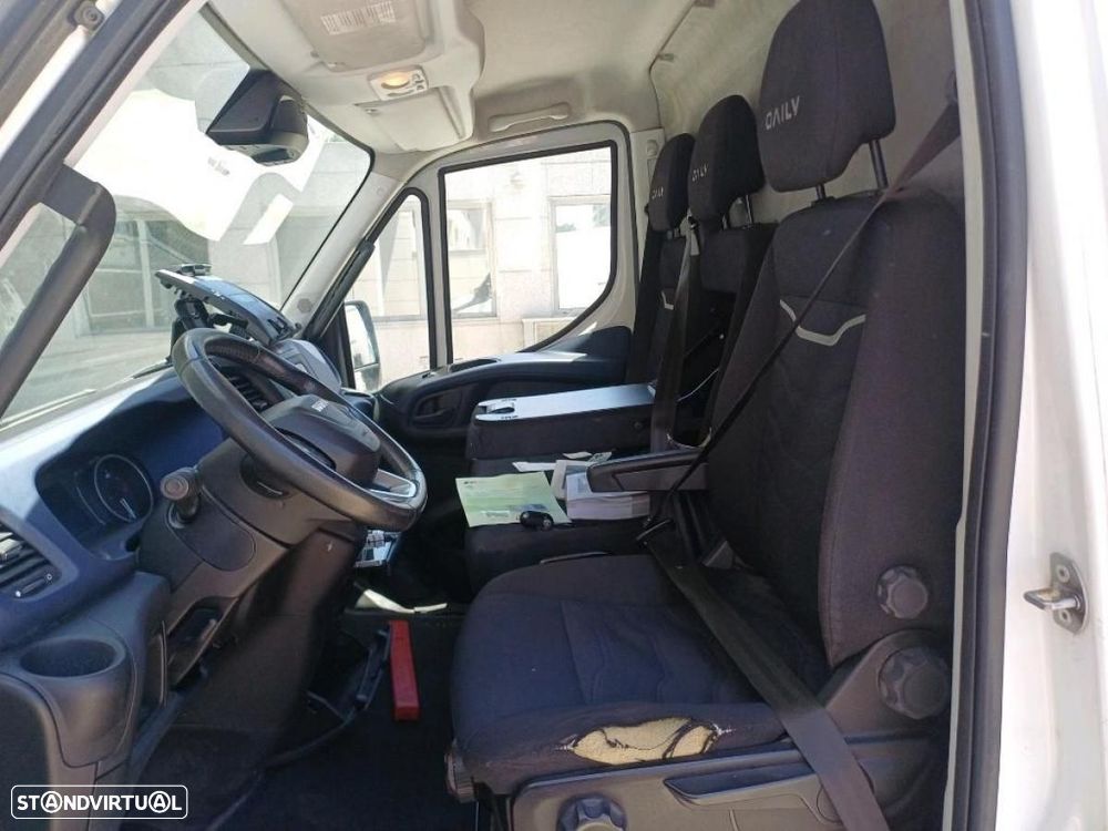Iveco Daily 2.3 35S14V 3520L 3L c/IVA - 4