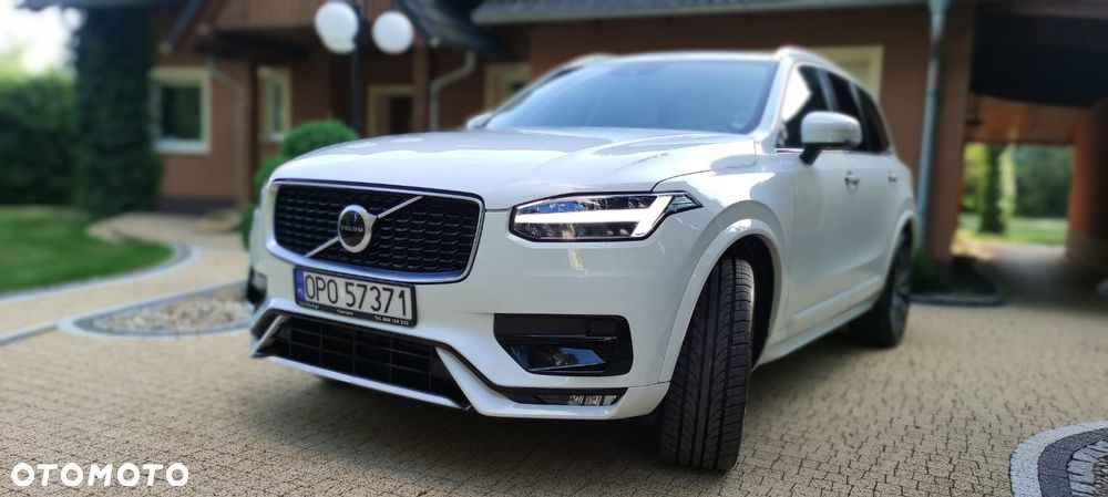 Volvo XC 90 - 1