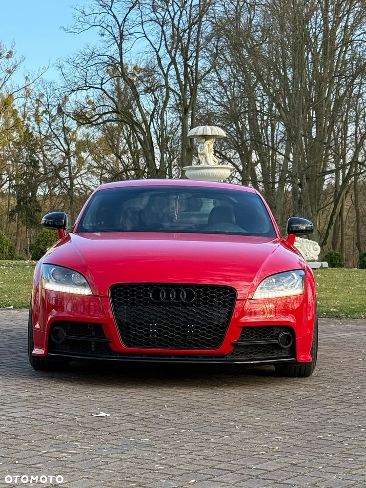 Audi TT S Coupé - 11