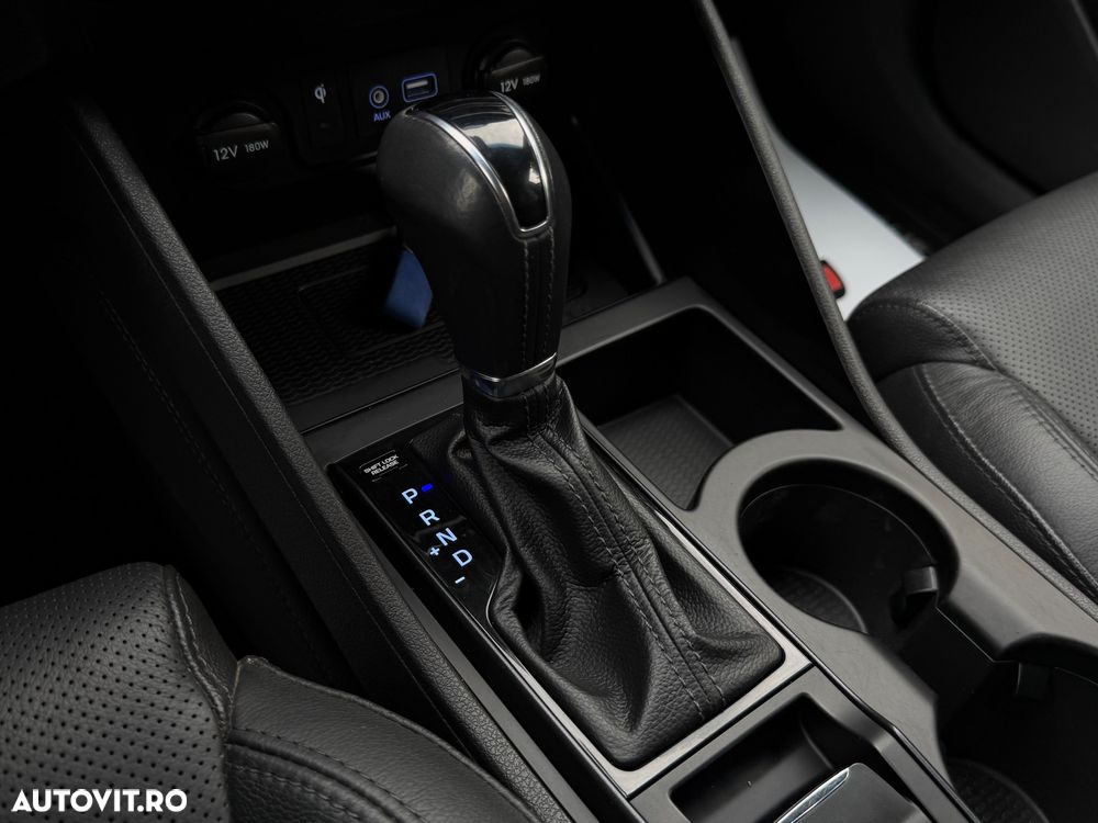 Hyundai Tucson blue 1.6 CRDi 2WD DCT Premium - 14