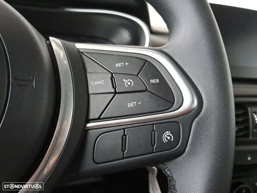 Fiat Tipo 1.6 Multijet - 18