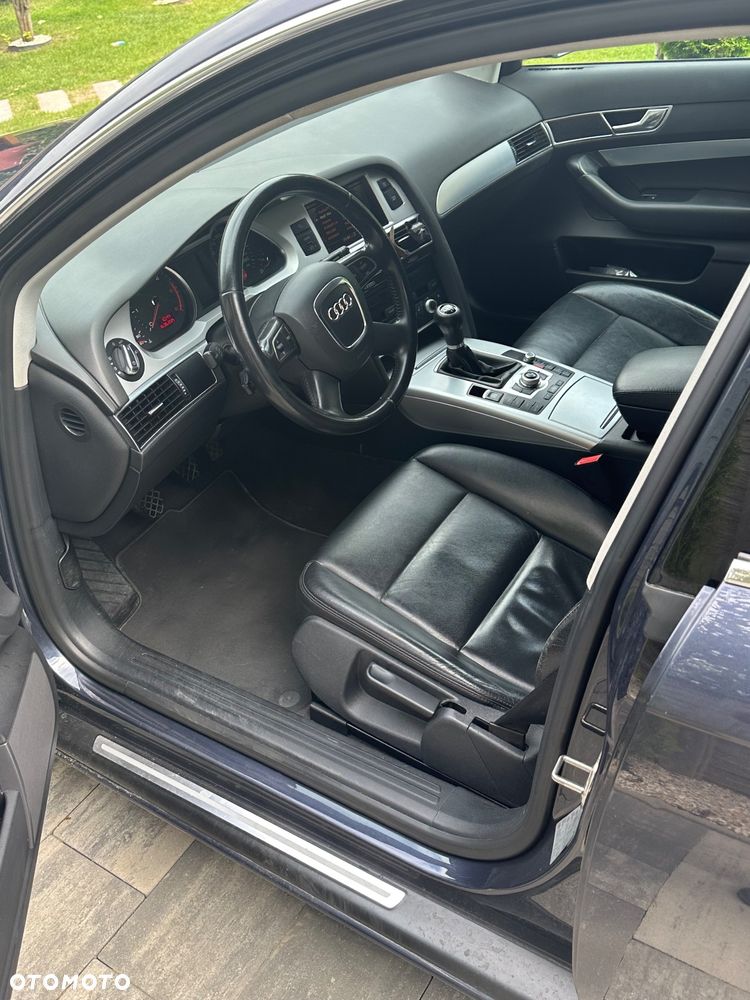 Audi A6 Avant - 25