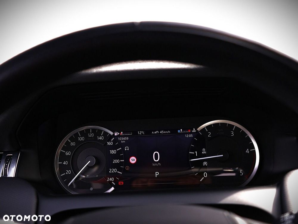 Land Rover Discovery Sport - 22