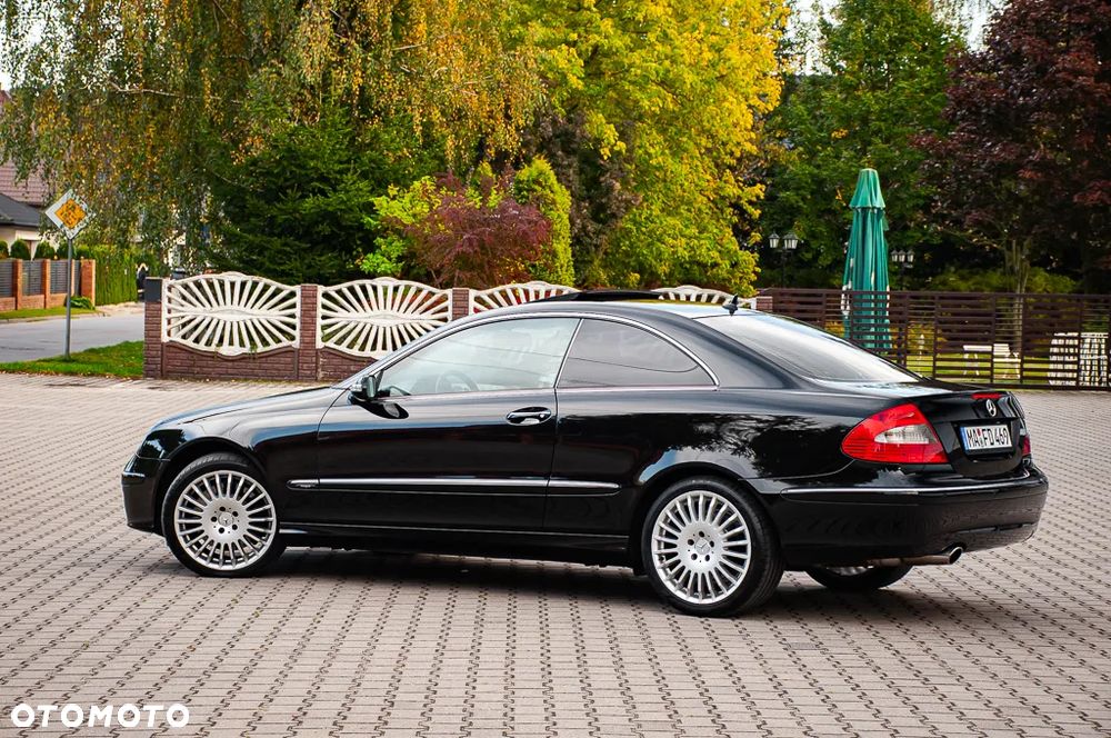 Mercedes-Benz CLK Coupe 350 7G-TRONIC Avantgarde - 18