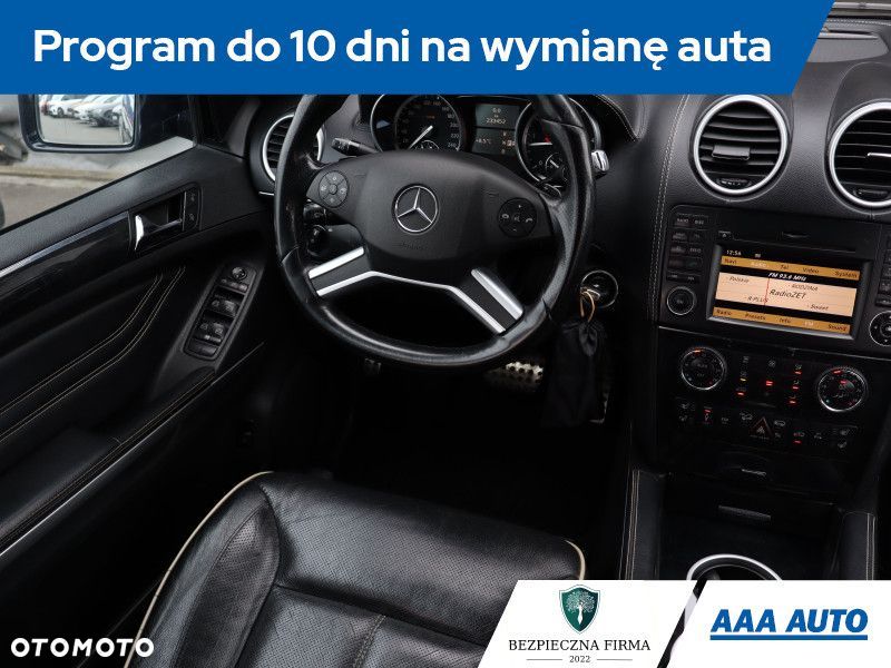 Mercedes-Benz ML - 8