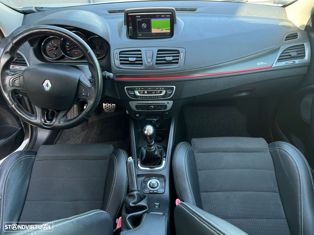 Renault Mégane Sport Tourer 1.5 dCi GT Line - 9