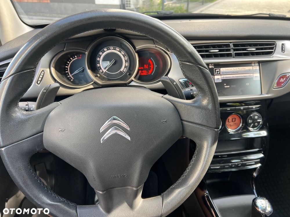Citroën C3 1.2 e-VTi Exclusive ETG - 8