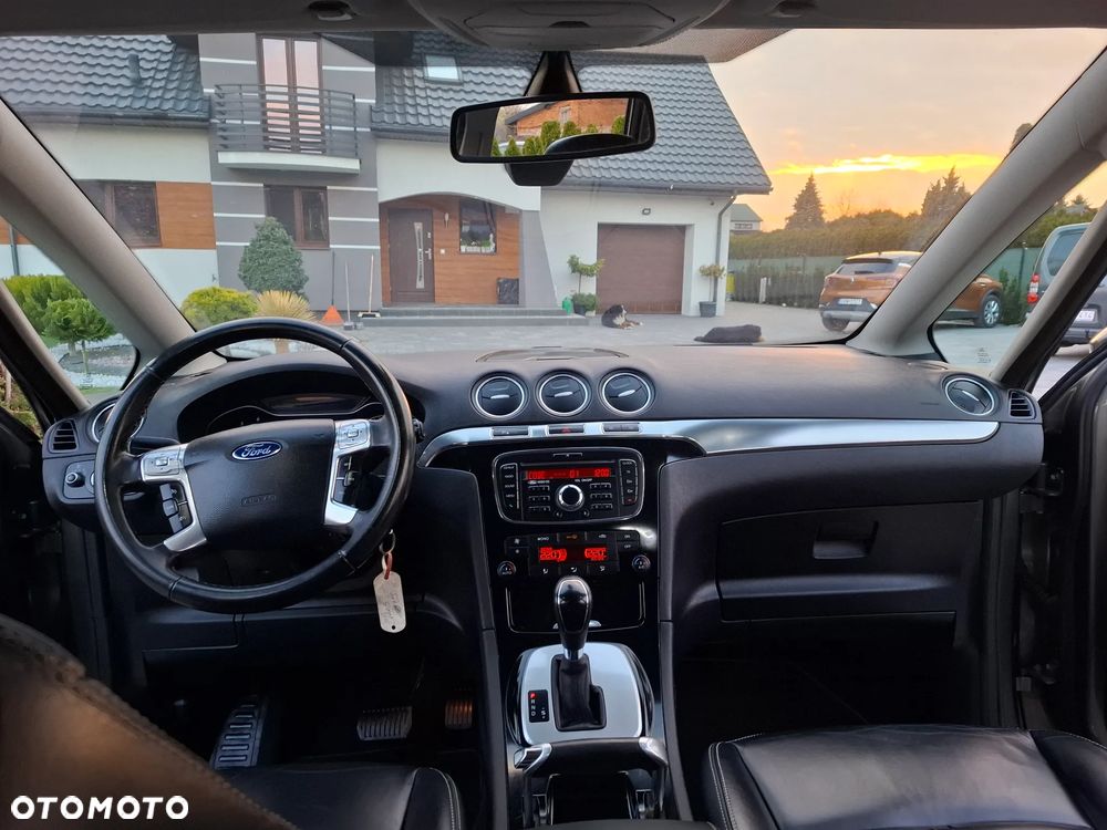 Ford S-Max 2.0 TDCi DPF Titanium X - 30