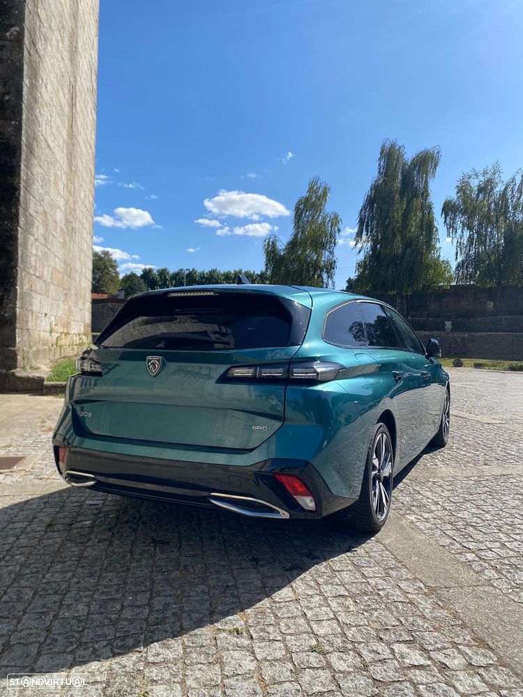 Peugeot 308 SW 1.6 Hybrid Allure e-EAT8 - 11