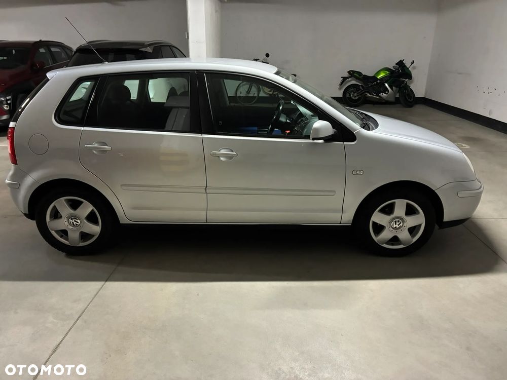 Volkswagen Polo 2005 photo 5