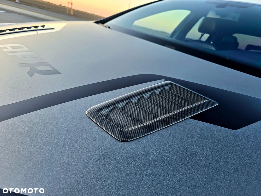 Volkswagen Golf - 24