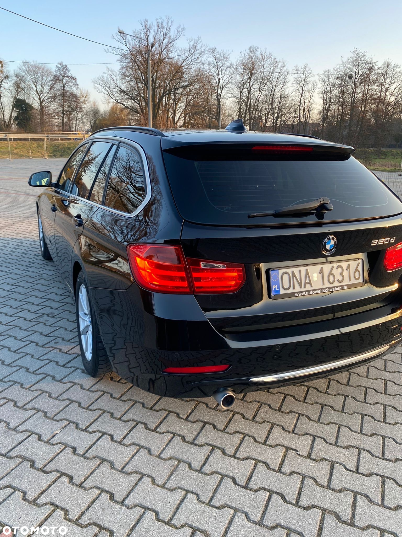 BMW Seria 3 320d Efficient Dynamics Luxury Line - 18