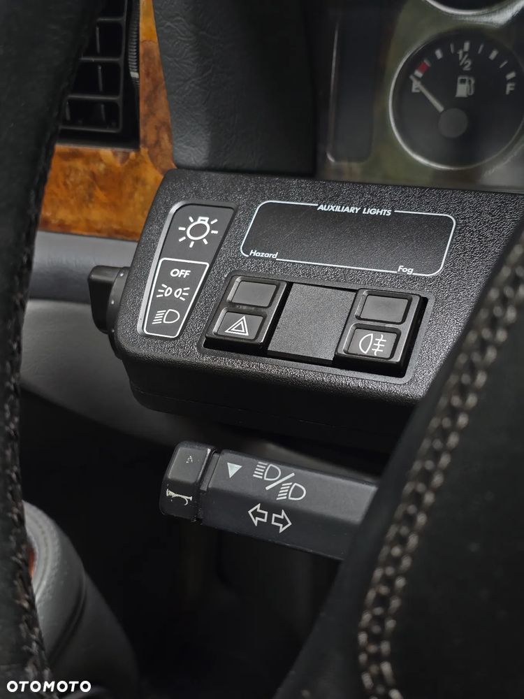 Jaguar Daimler 4.0i - 28