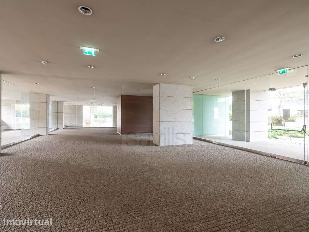 Apartamento T4 com varanda na Arrábida, Vila Nova de Gaia - Grande imagem: 2/35