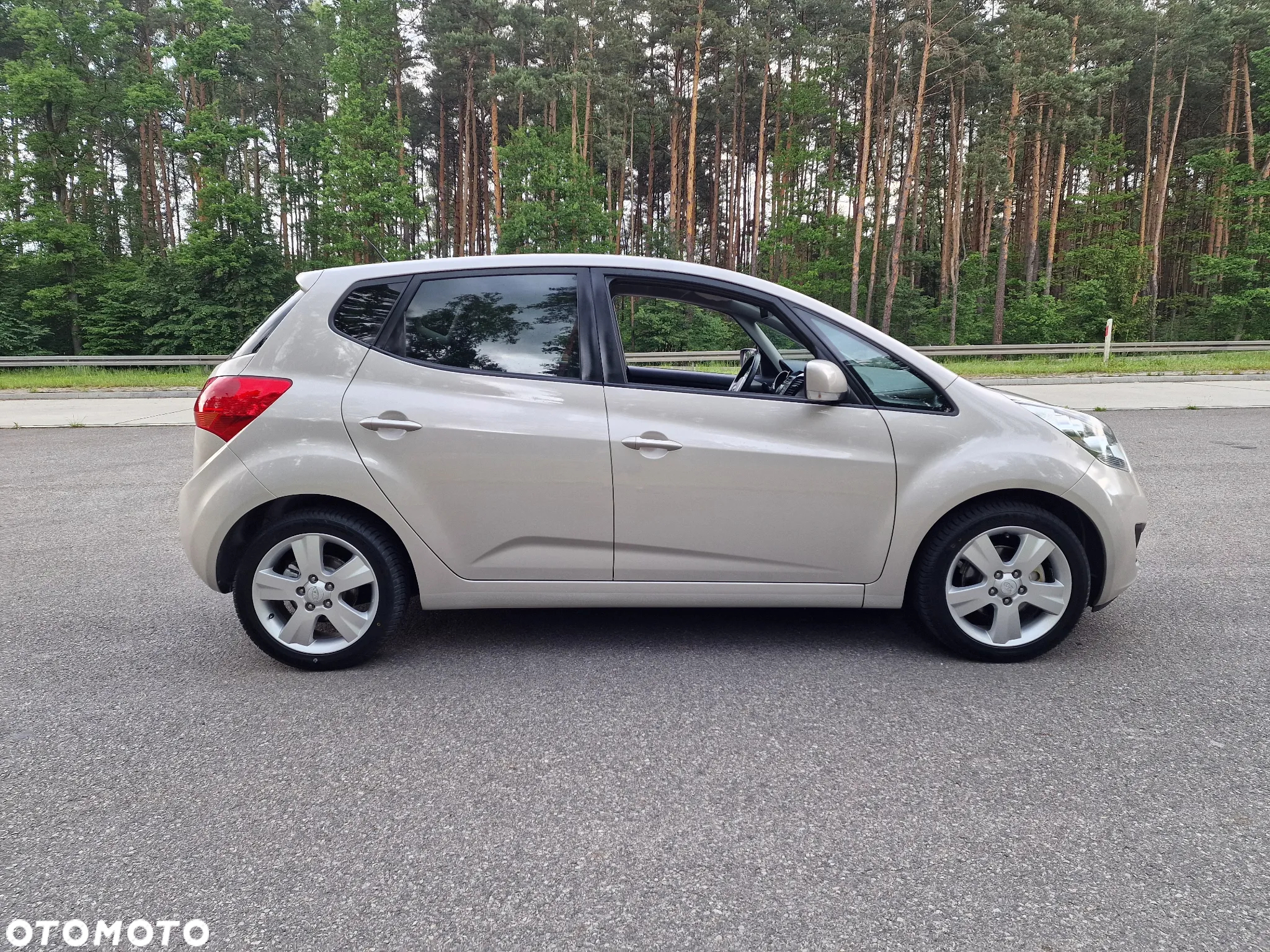 Kia Venga 1.6 CVVT Automatik Edition 7 - 6
