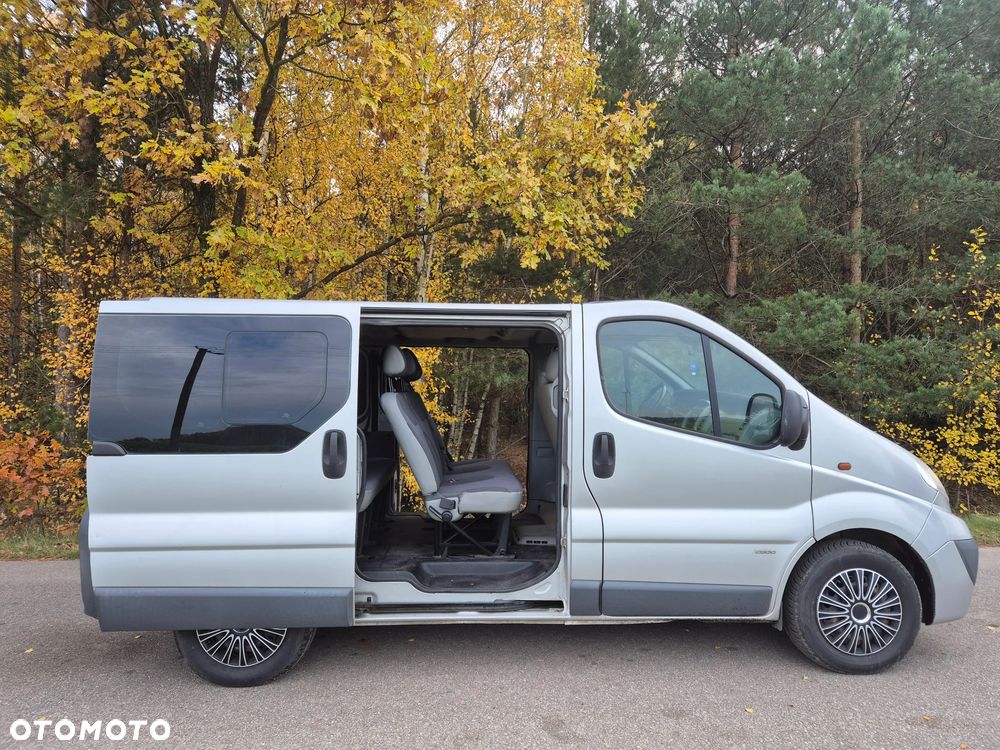 Opel Vivaro - 5