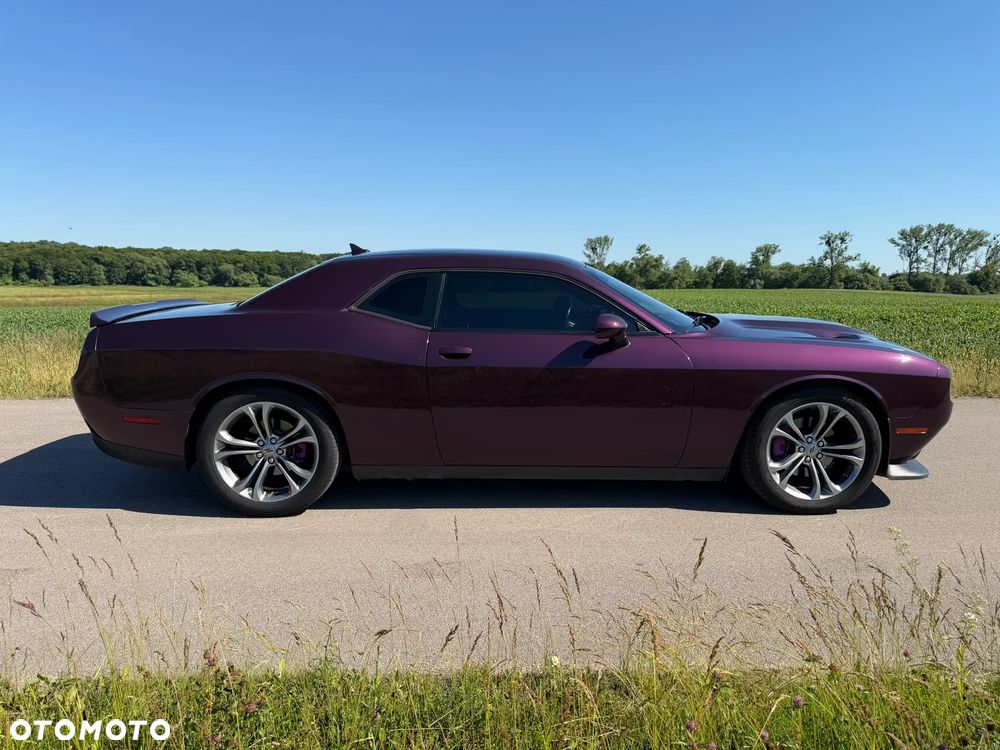 Dodge Challenger 5.7 R/T - 8