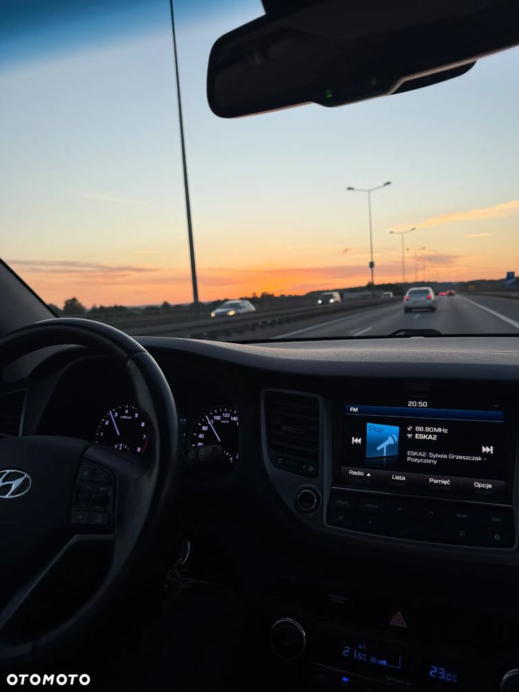Hyundai Tucson 1.6 GDI BlueDrive Comfort 2WD - 27