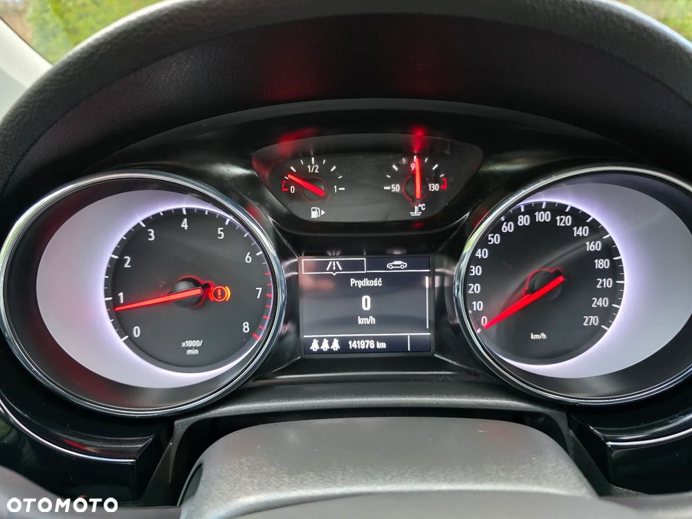 Opel Astra 1.4 Turbo Start/Stop Edition - 32