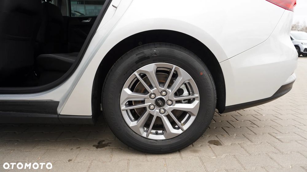 Ford Focus 1.0 EcoBoost mHEV Active Style - 8