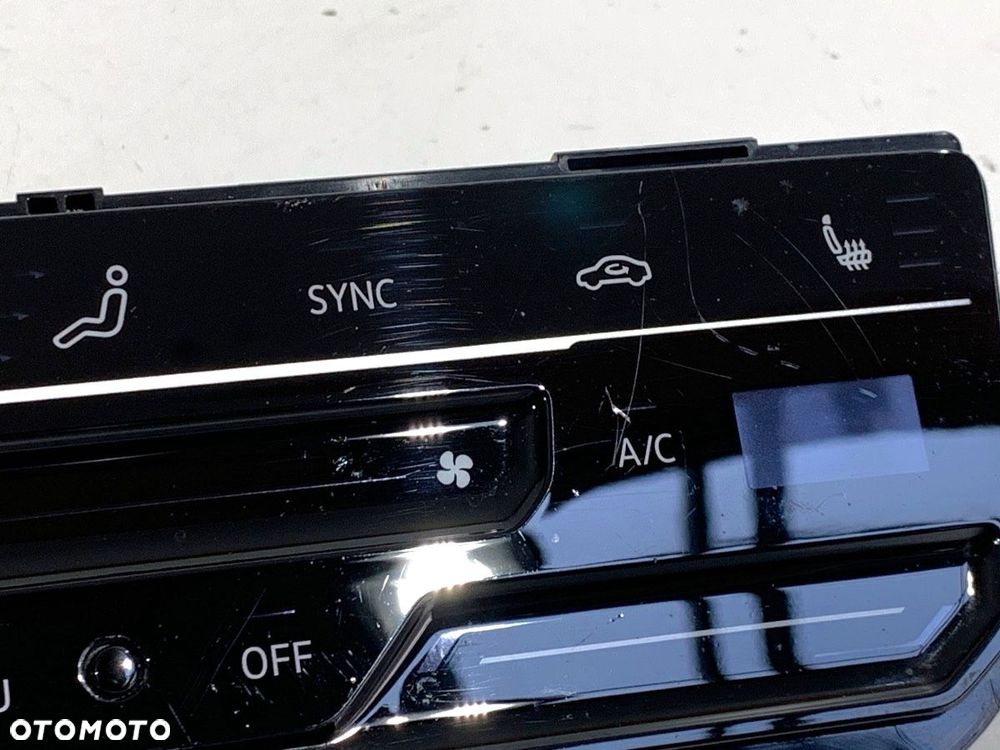 PANEL STEROWANIA NAWIEWU  VW ARTEON (3H7, 3H8) 2017 - 2022 TSI R 235 kW [320 KM] benzyna 2020 - 2022 - 2