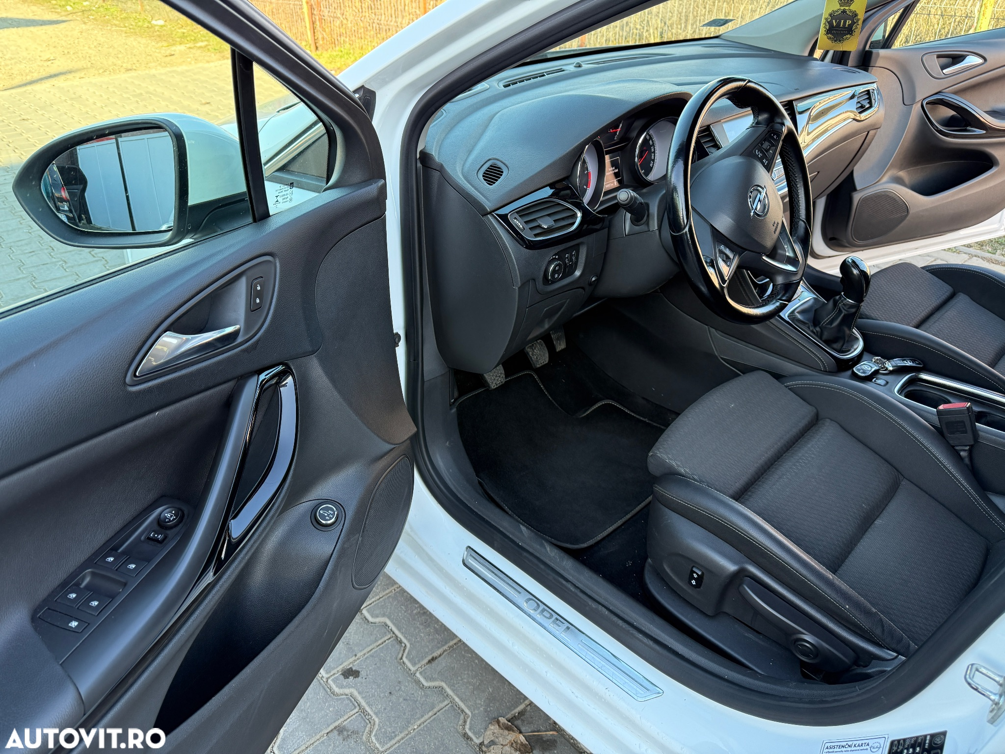 Opel Astra 1.6 BiTurbo CDTI Start/Stop Sports Tourer Active - 6