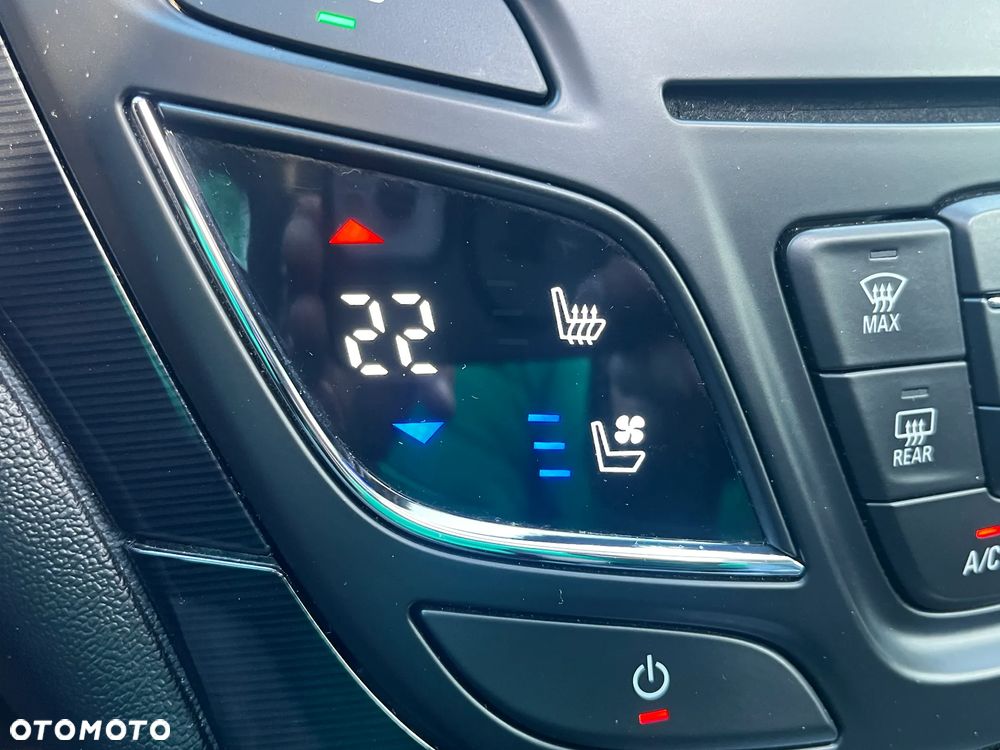 Opel Insignia 2.0 CDTI ecoFLEX Start/Stop Business Innovation - 21