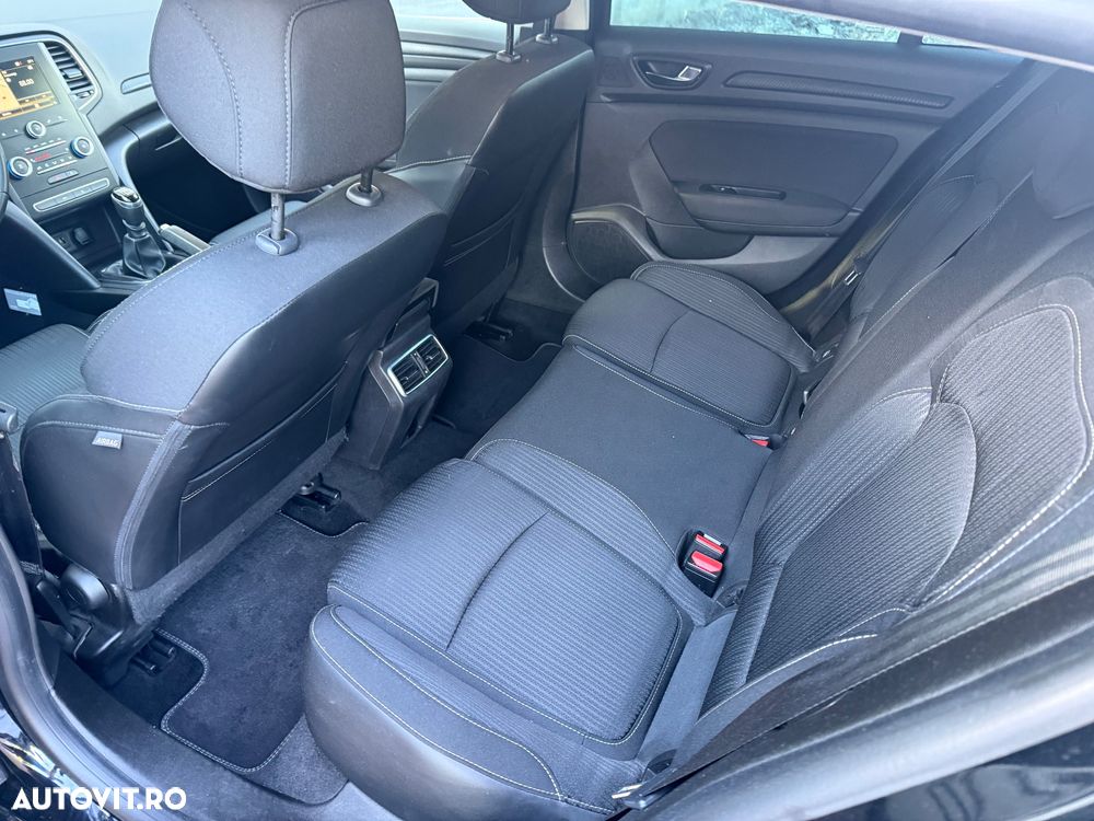 Renault Megane 1.5 dCI Privilege - 15