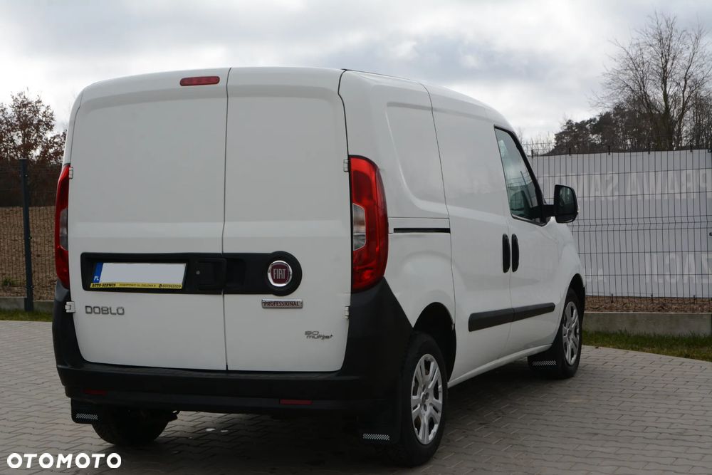 Fiat DOBLO - 11